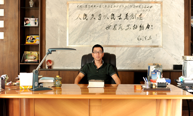 中国同一天实现了“可上九天揽月，可下五洋捉鳖”——董事长：魏国平